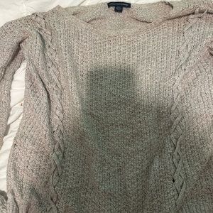 American eagle cable knit sweater